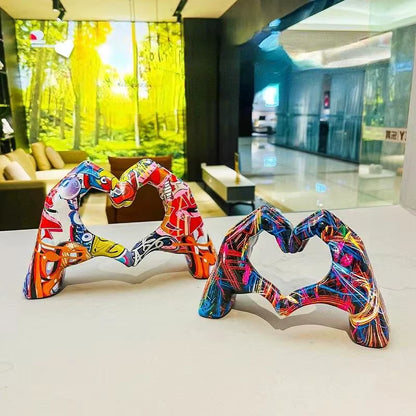 Graffiti Love Heart Gesture Statue Colorful Art Sculpture Home Living Room Desktop Resin Crafts Valentine'S Day Decoration Gifts