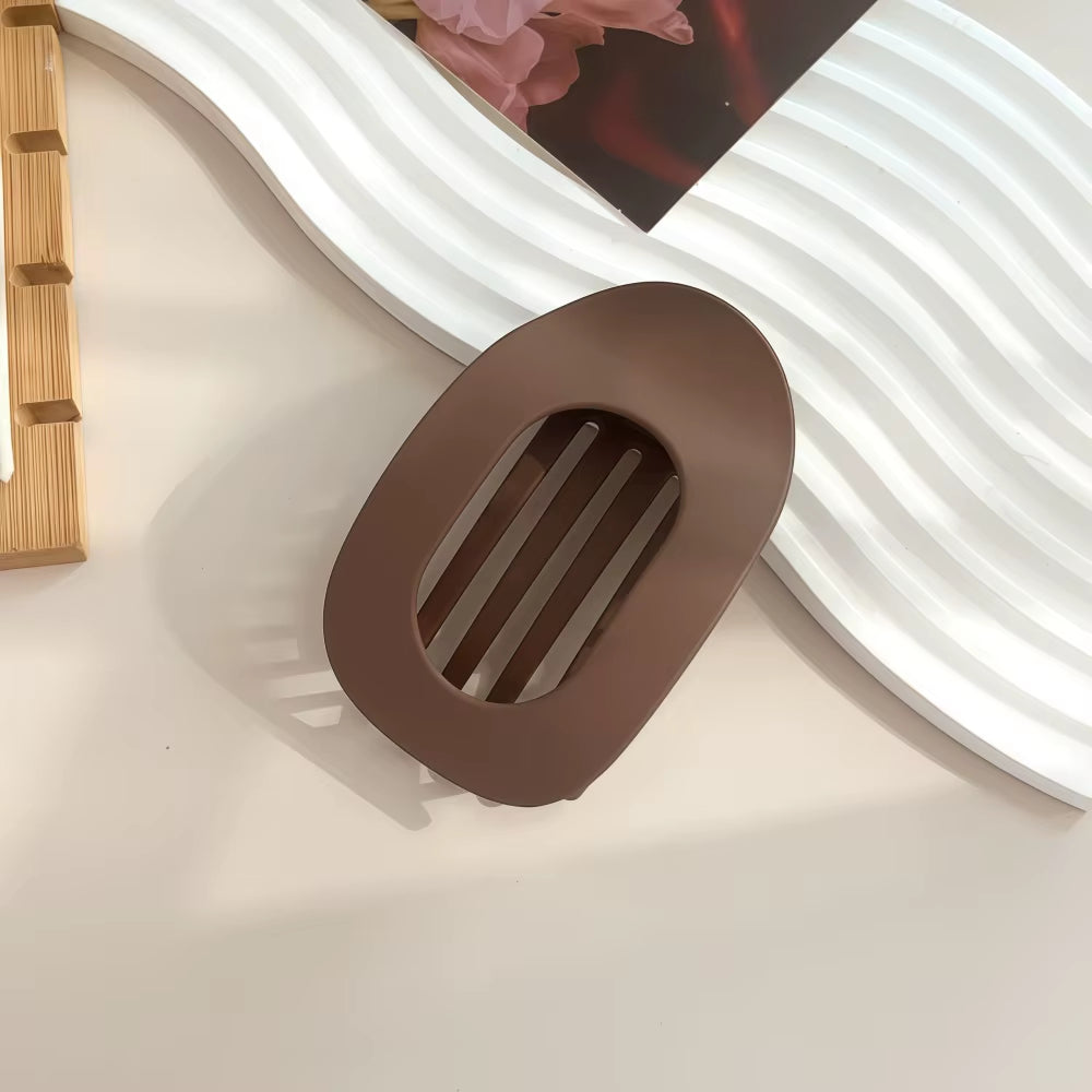 PC Hair Claw Clip for Women New Design Leopard Matte Curved Flat Styling Barrettes Acrylic Lying down Hair Accessories