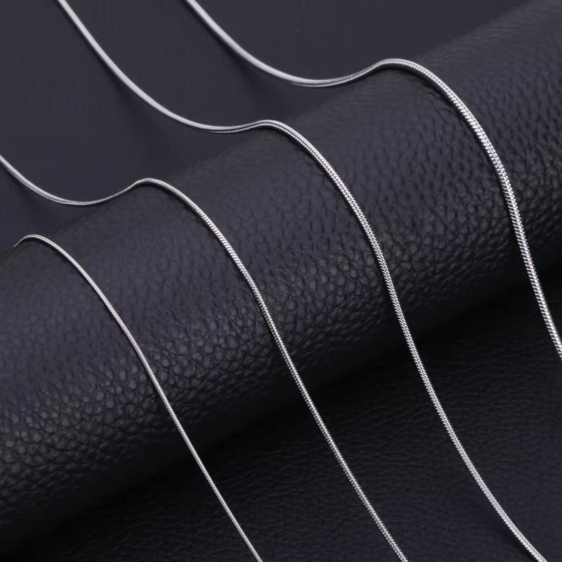 Inoxidable Gold Color Chains 0.9Mm-2Mm Stainless Steel Snake Chains Necklace Twist Rope Jewelry Women Long Chains Accessories