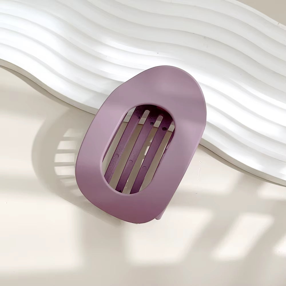 PC Hair Claw Clip for Women New Design Leopard Matte Curved Flat Styling Barrettes Acrylic Lying down Hair Accessories