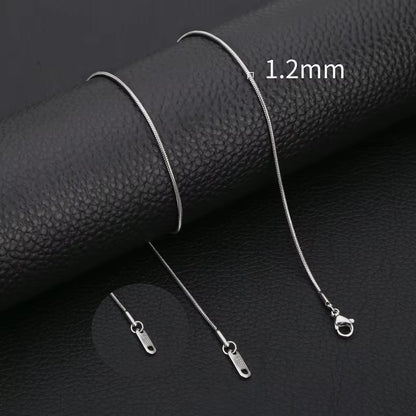 Inoxidable Gold Color Chains 0.9Mm-2Mm Stainless Steel Snake Chains Necklace Twist Rope Jewelry Women Long Chains Accessories